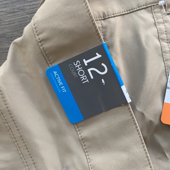 Columbia active wear shorts for hiking or boating - Picture 4 of 4